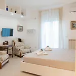 South Valley Αγκριτζέντο
